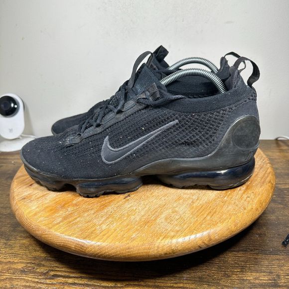 Nike Air VaporMax Flyknit 2021 Men\'s Size 11.5 Black Anthracite Shoes DH4084-001 main image 8